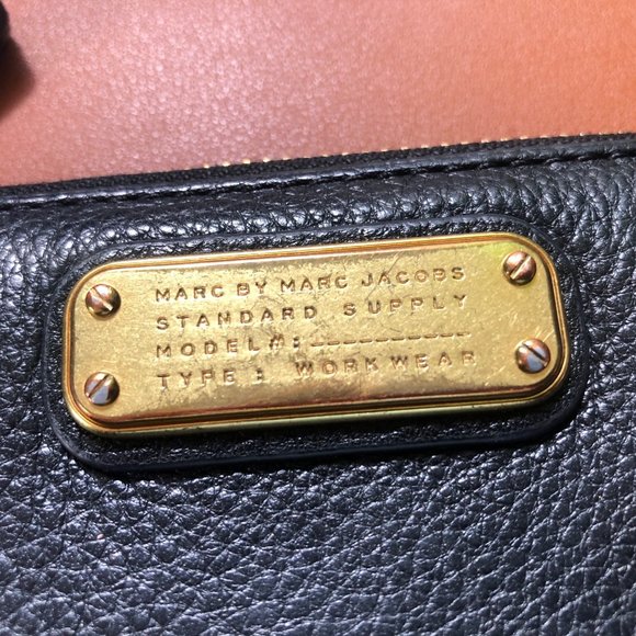 Black Marc by Marc Jacobs Wristlet - Picture 2 of 5